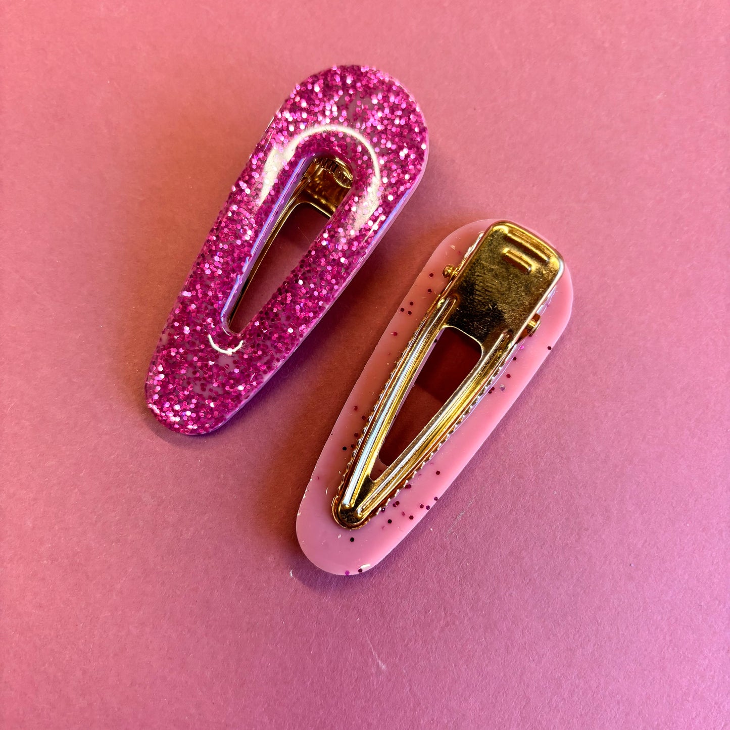 2 Pink Glitter Oval Hair Clips