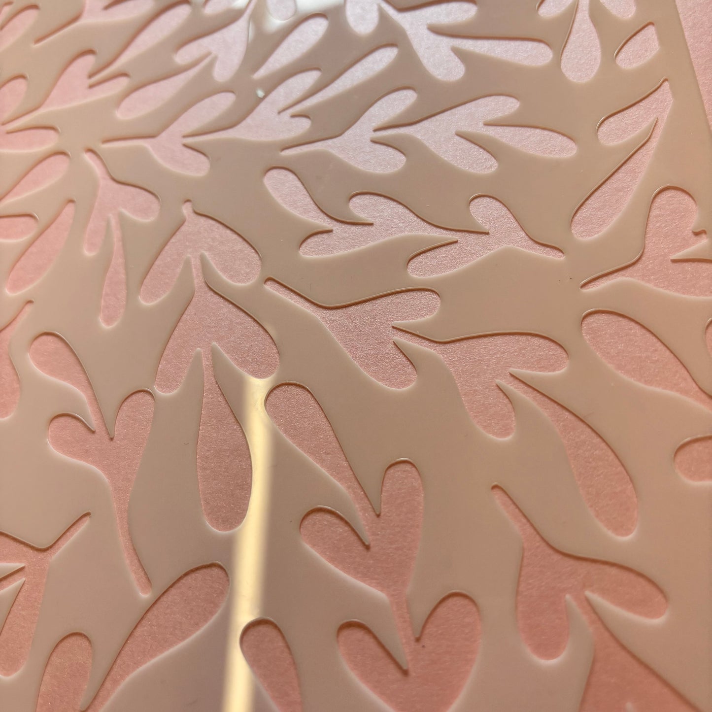 18cm Leaf Vine Stencil