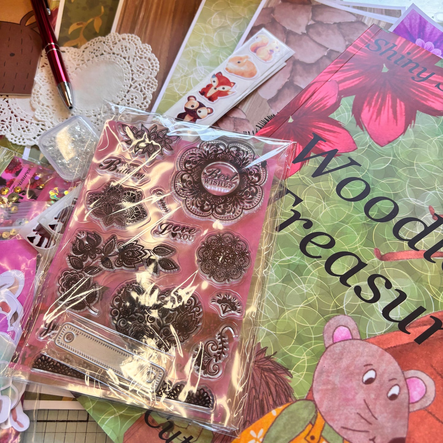 Woodland Treasures Card Making Kit