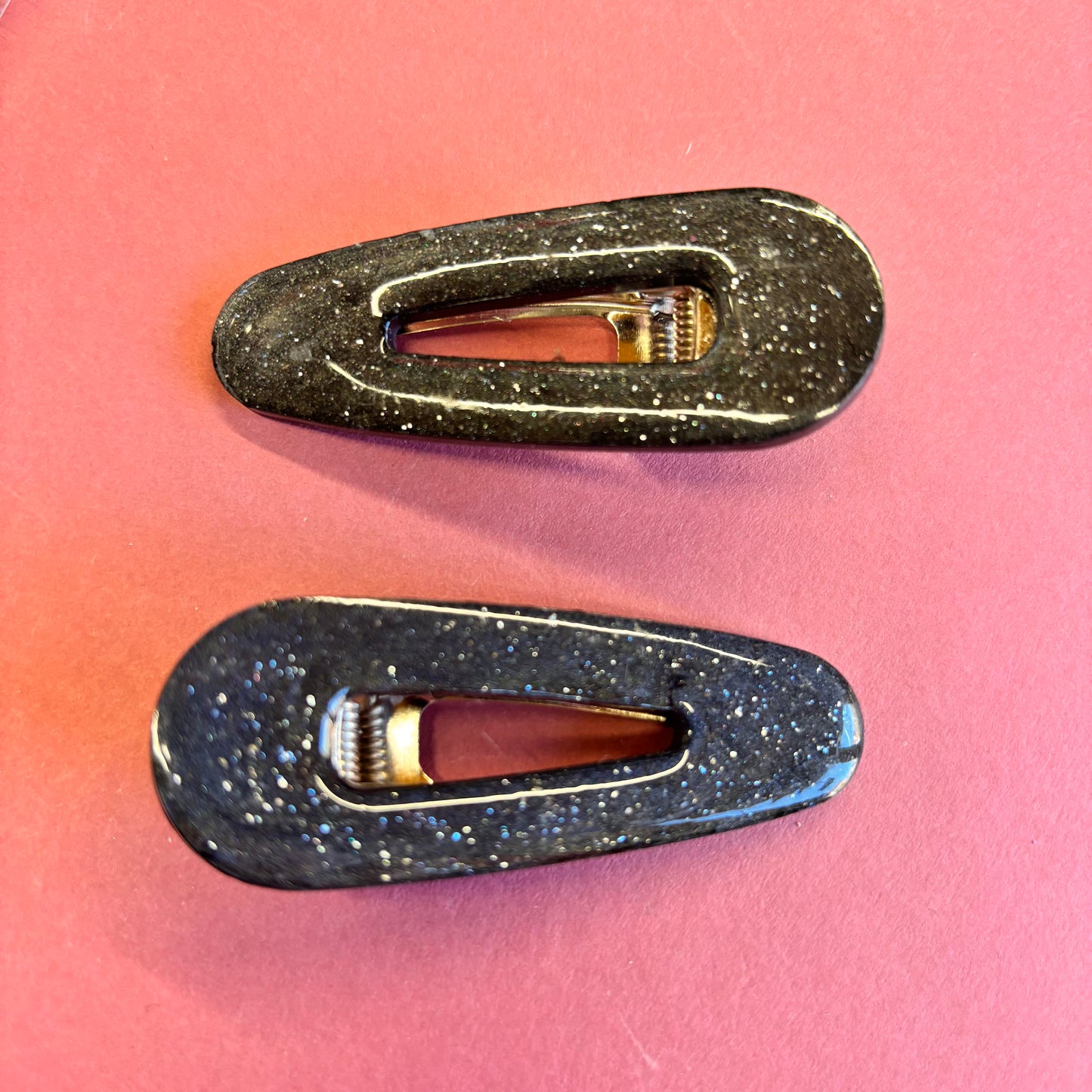2 Black Glitter Oval Hair Clips