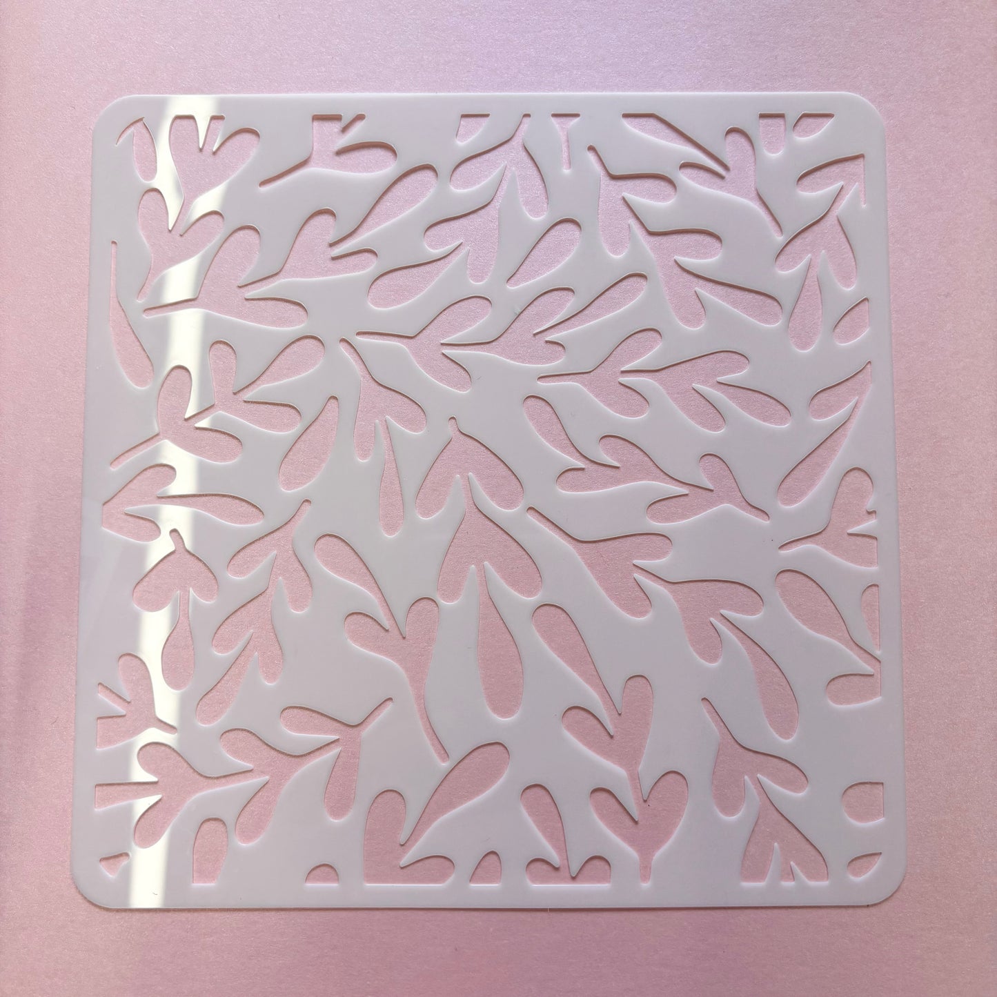 18cm Leaf Vine Stencil