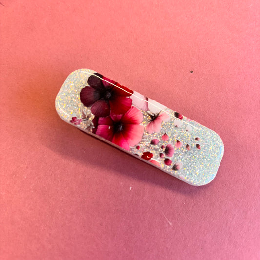 1 White Glitter With Floral Design Hair Clips