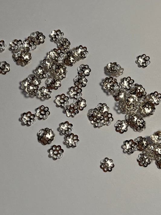 50 pcs 6mm Daisy Style Silver Plated Beadcaps