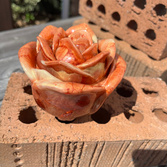 Beautiful Rose Lidded 3d Resin Pot
