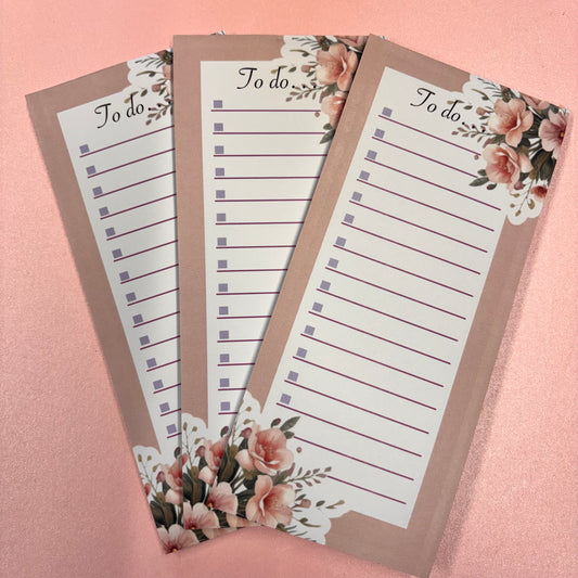 Delicate Roses To Do List Note Pad