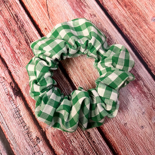Regular White and Green Gingham scrunchie