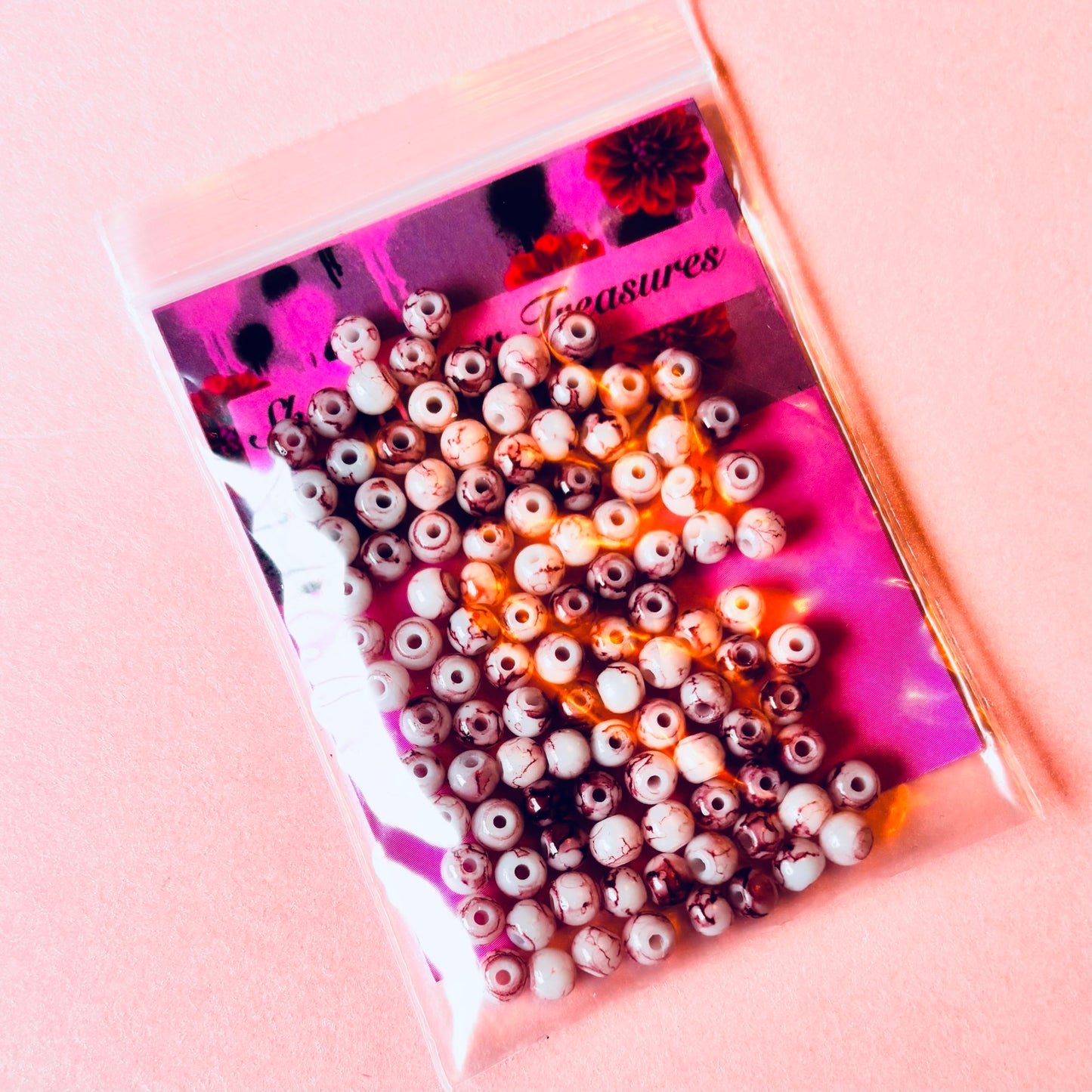 100 pcs 4mm White And Dark Red Marbled Glass Beads