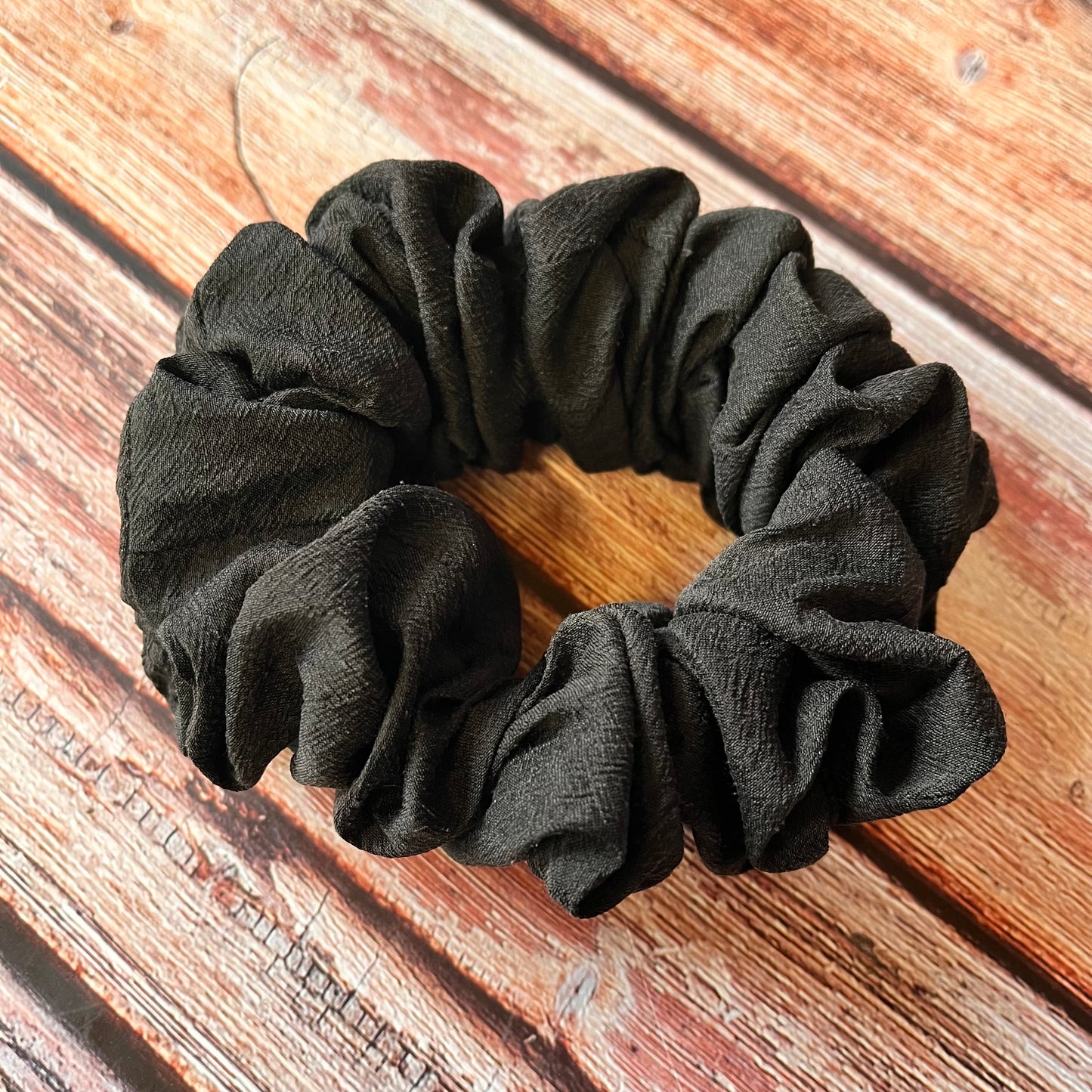 Regular Plain Black scrunchie