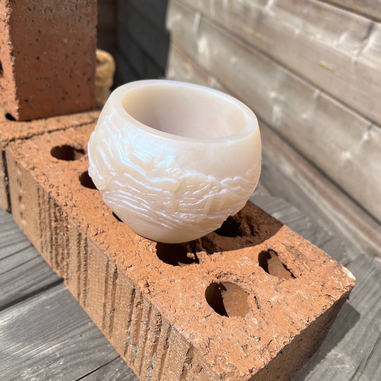 White Iridescent Bridge and Mountain  Scene 3d Resin Pot