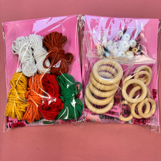 Corded Gnome Decorations Kit