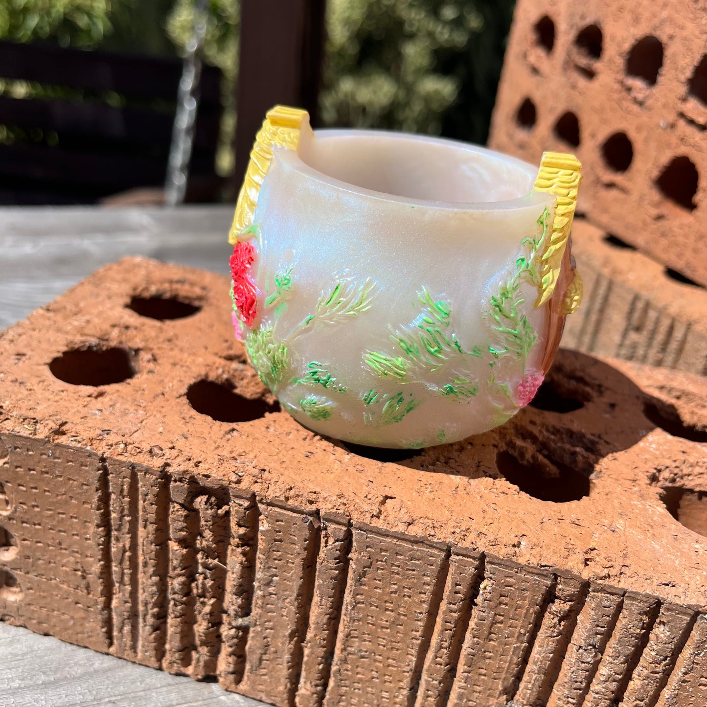 Colourful Cottage Scene 3d Resin Pot