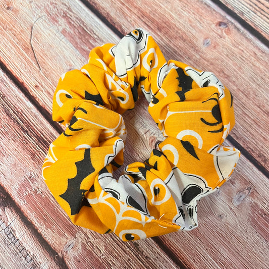 Regular Orange Halloween scrunchie
