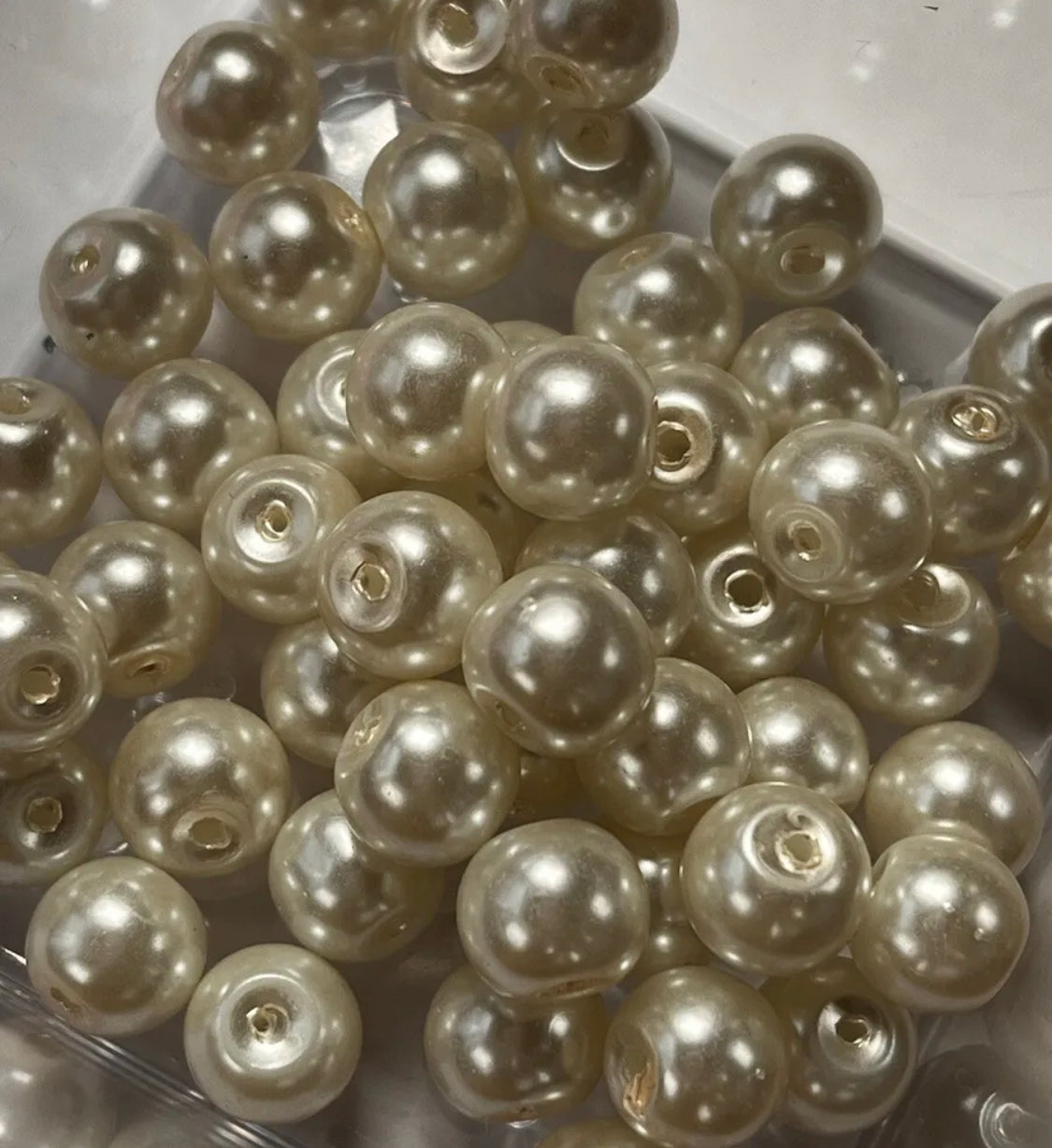 50 pcs 8mm ivory glass pearl beads