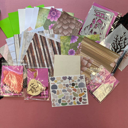 Tommy Turtle Mini Woodland Treasures Card Making Kit
