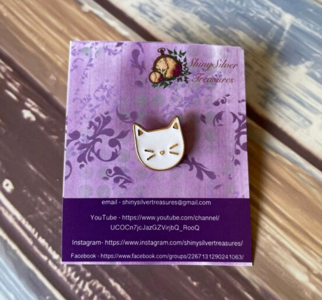 White cat head enamel pin badge