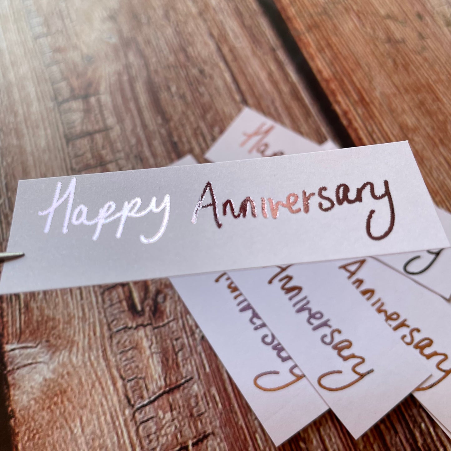 10 pcs Handwritten 'Happy Anniversary' coloured Foiled sentiments