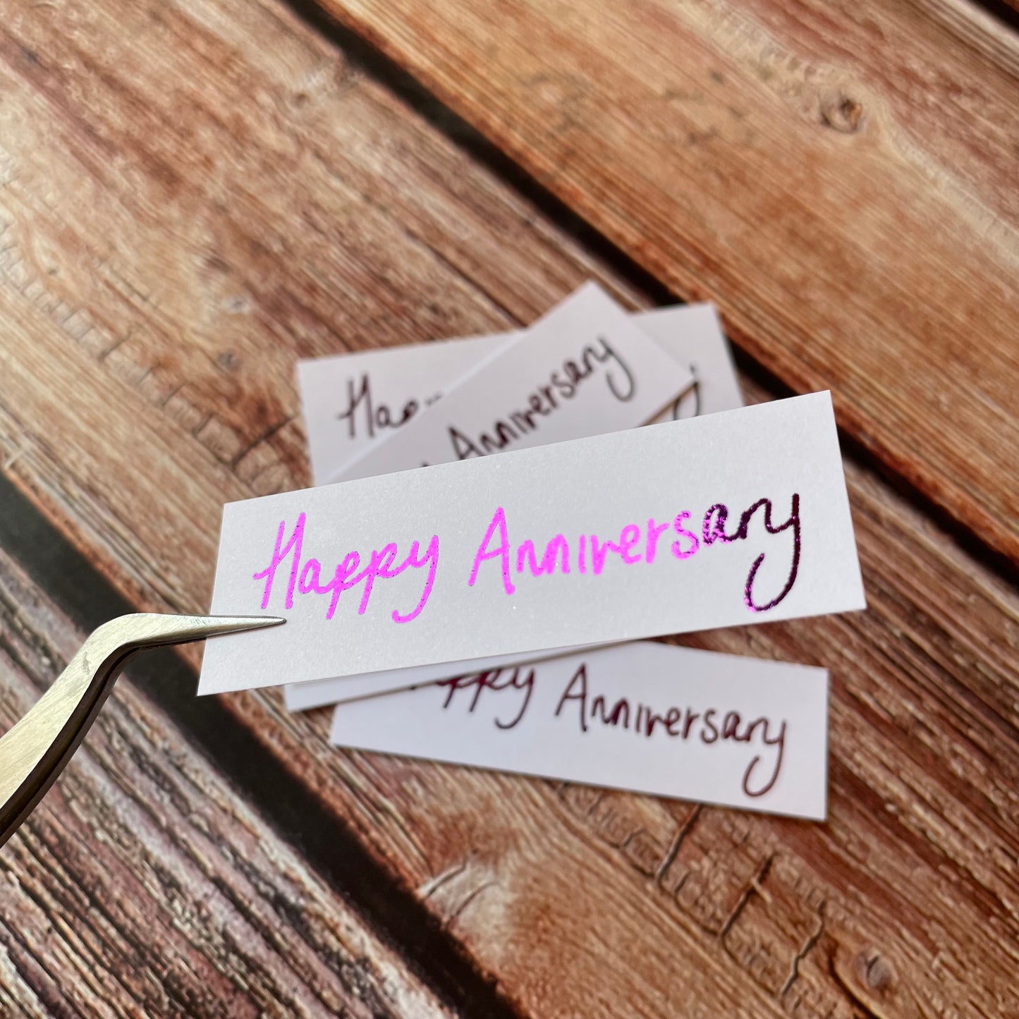 10 pcs Handwritten 'Happy Anniversary' coloured Foiled sentiments