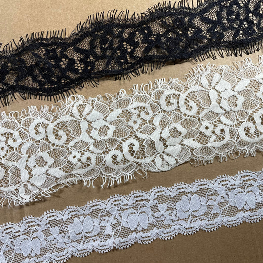 LACE BUNDLE black white and cream 1 meter of each